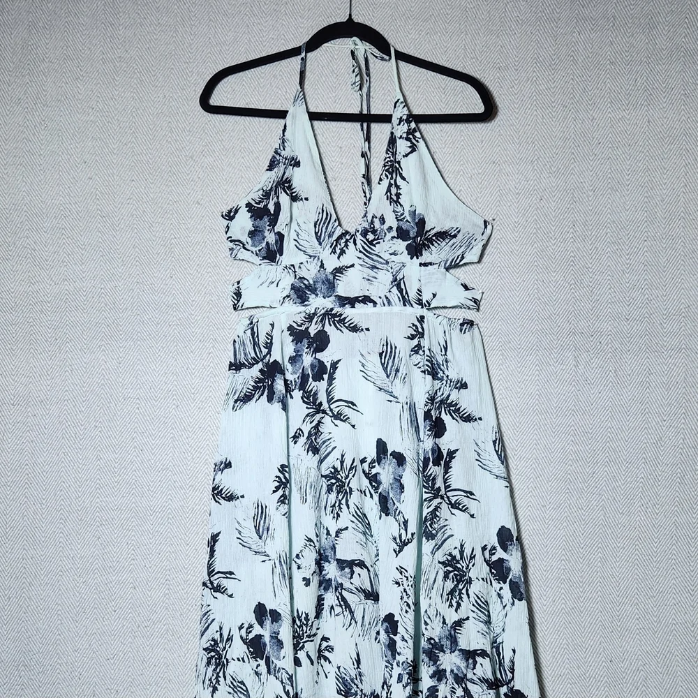 Free People Strappy Cutout Sun Dress Elegant Floral Halter Size Large - Picture 10 of 15
